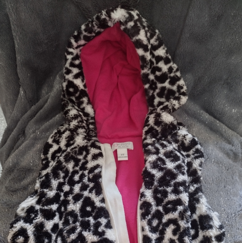 1989 Place faux fur leopard print hooded vest 3T